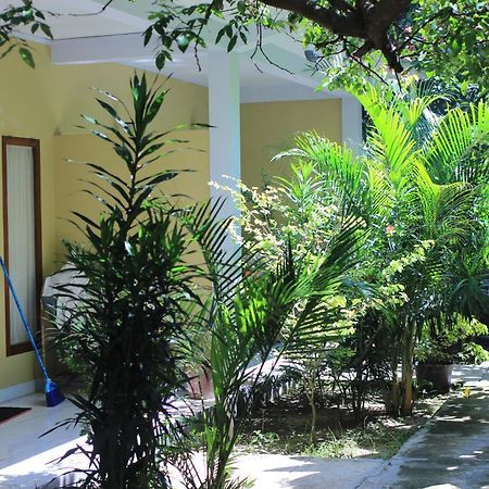 Three V Homestay Kuta  Exterior foto