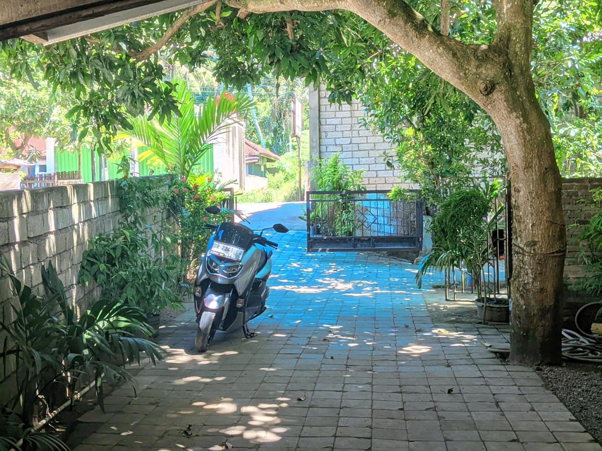 Three V Homestay Kuta  Exterior foto