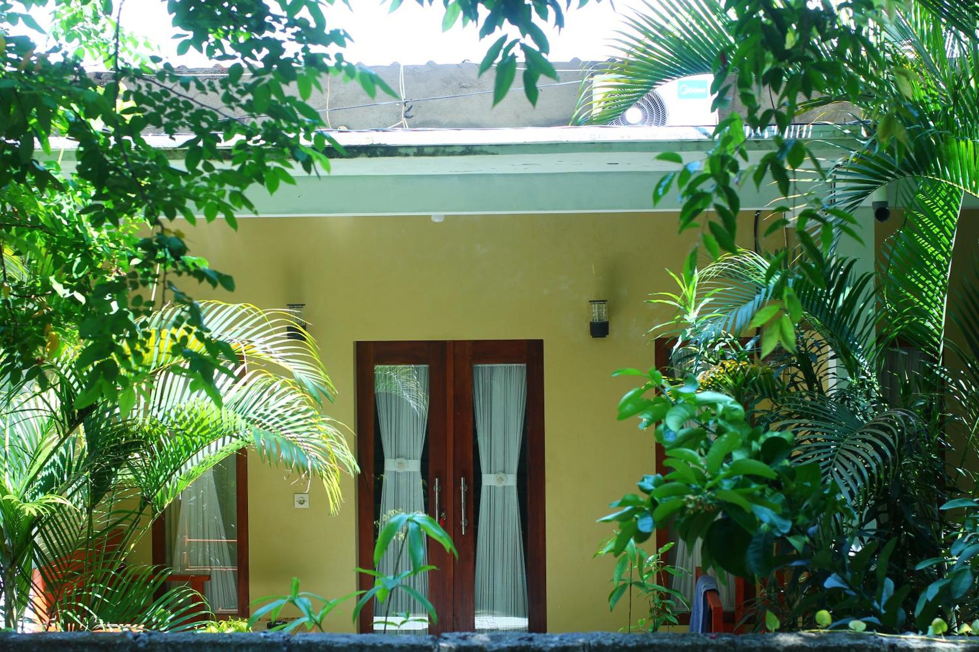Three V Homestay Kuta  Exterior foto