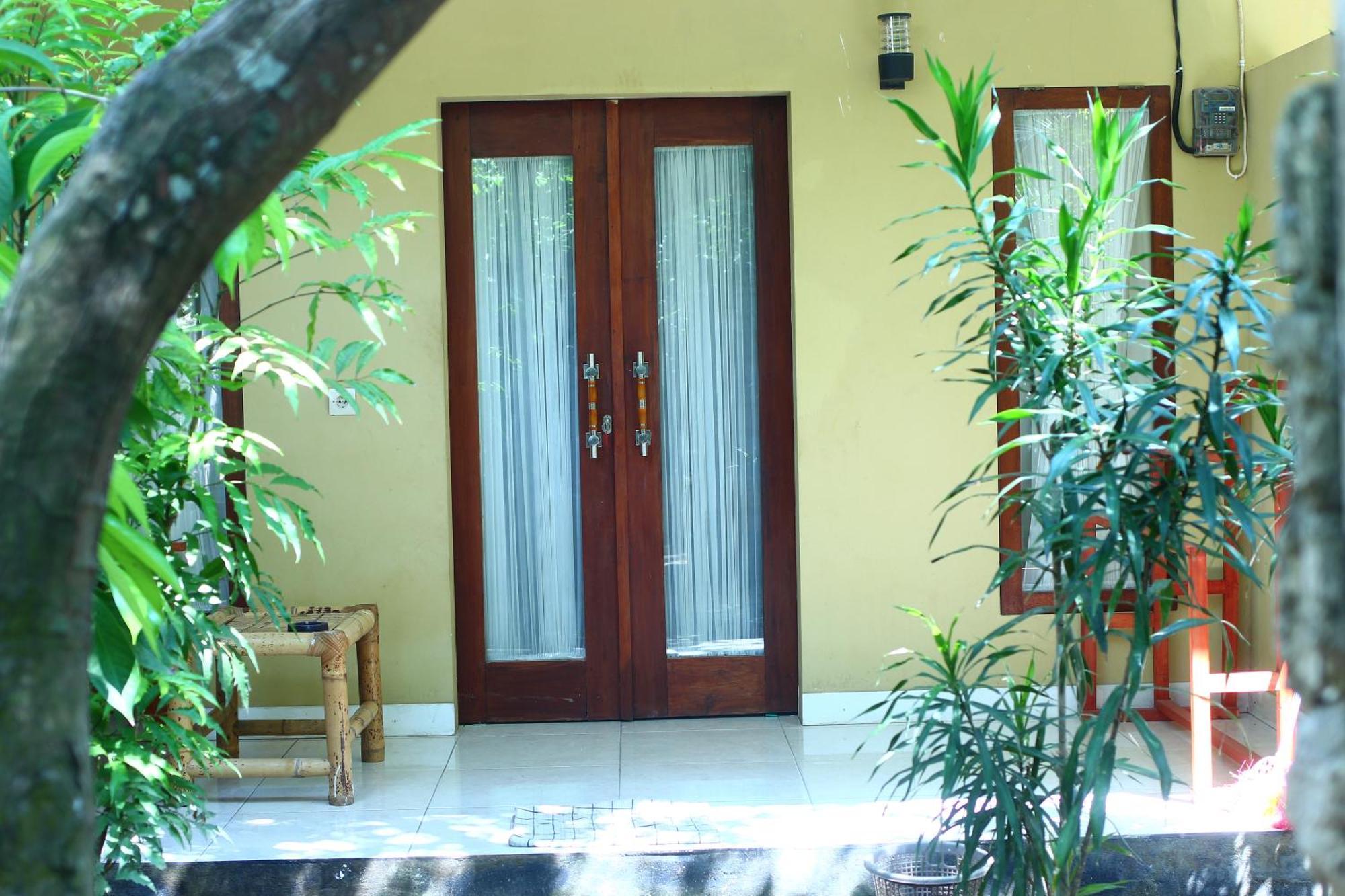 Three V Homestay Kuta  Exterior foto