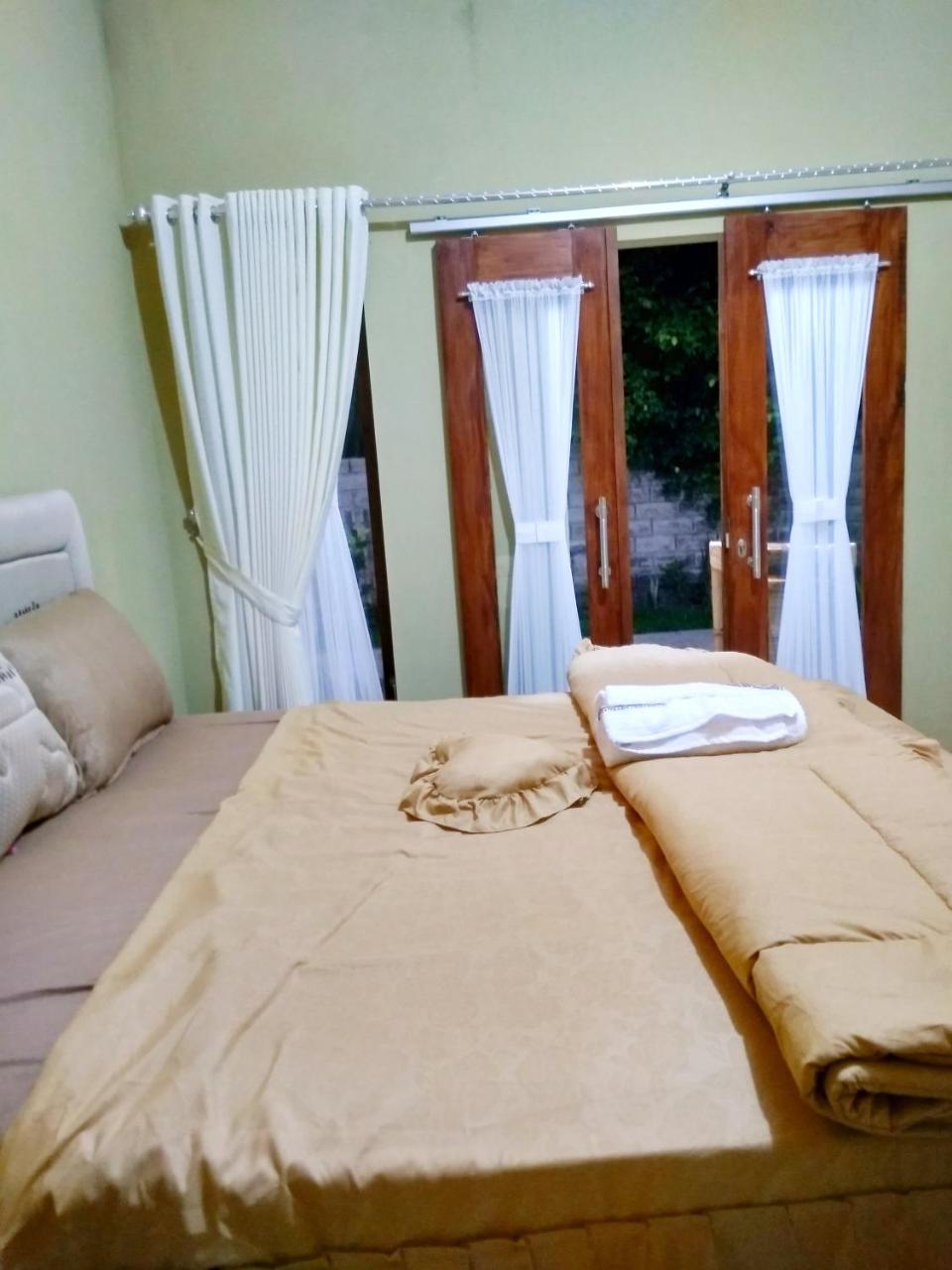 Three V Homestay Kuta  Exterior foto